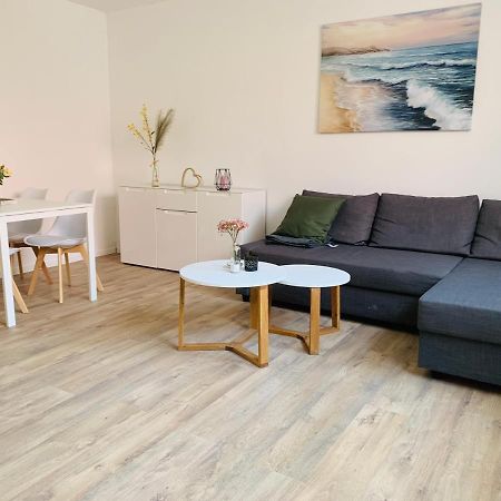 Feddersen Living Kernsanierte Ferienwohnungen - Gemuetlich - Netflix - Voll Ausgestattet - Zentral Brunsbuttel Extérieur photo
